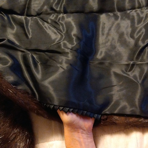 Russian fur coat - Picture 12 of 12